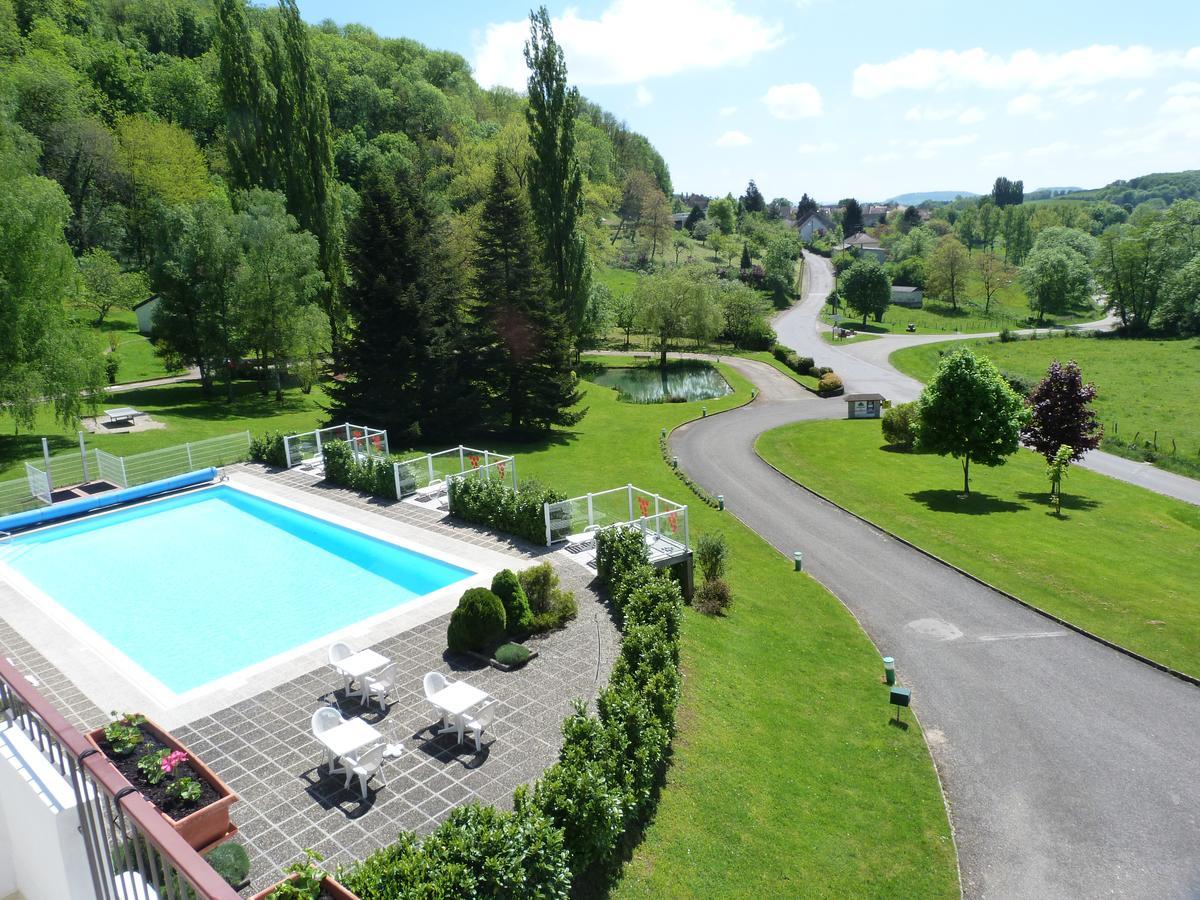 Domaine Du Revermont - Logis Hotel Passenans Exterior foto